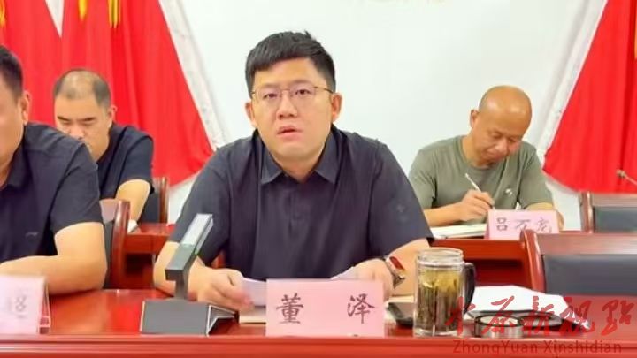 叶县辛店 镇： 党建引领提“气质”  环境整治增“颜值”